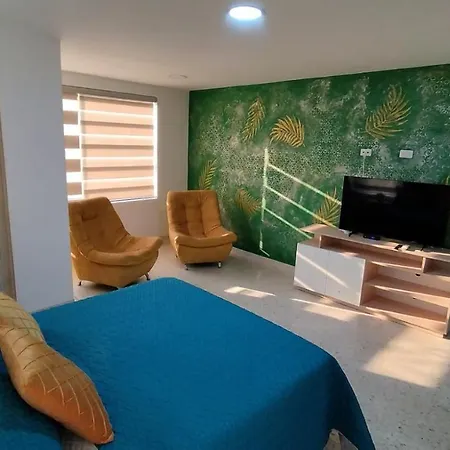 Park 66 Apartaestudios Cali Extérieur photo