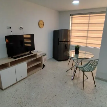 Park 66 Apartaestudios Cali Extérieur photo
