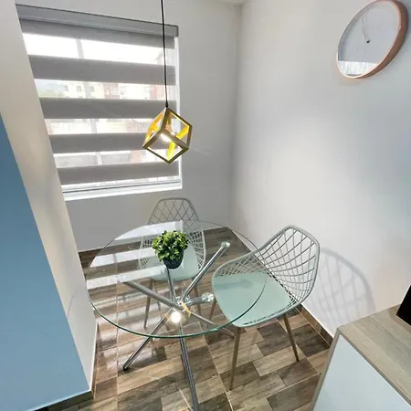 Park 66 Apartaestudios Cali Extérieur photo